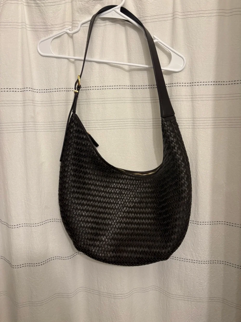 Madewell Woven Hobo Shoulder Bag in Dark Brown